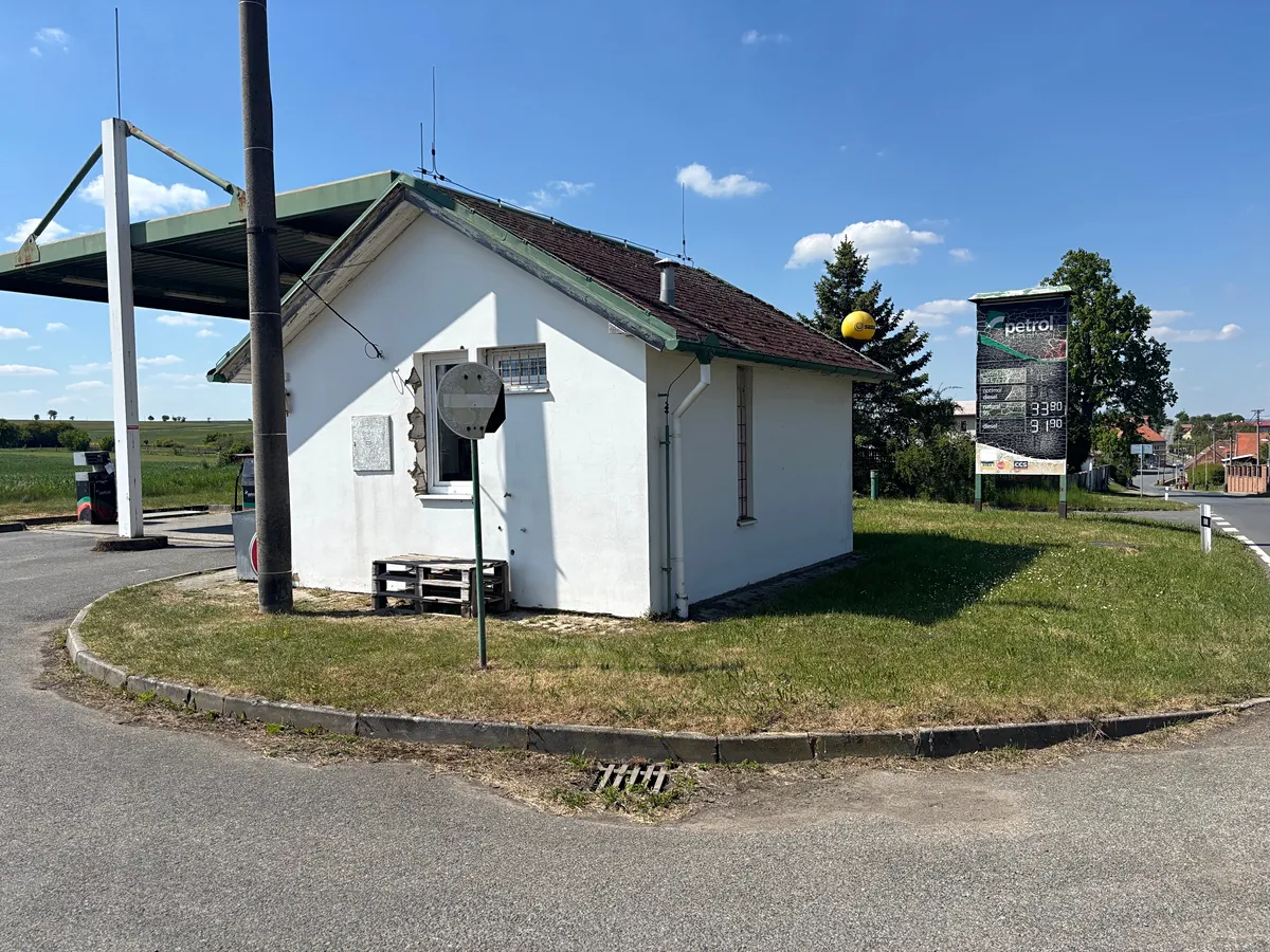 Prodej obchodního prostoru 22 m²